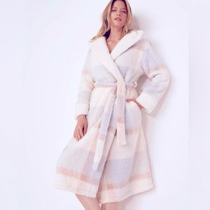 sherpa hooded robe